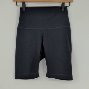 Everlane Women's‎ The Perform Bike Short Size Extra Small Black Lightweight